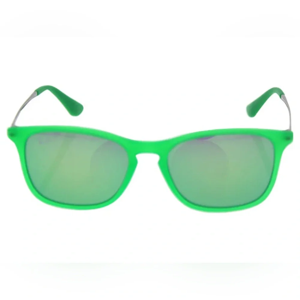 RAY-BAN KIDS Unisex Green Mirrored Lens Rubber Frame Sunglasses – (Retired)